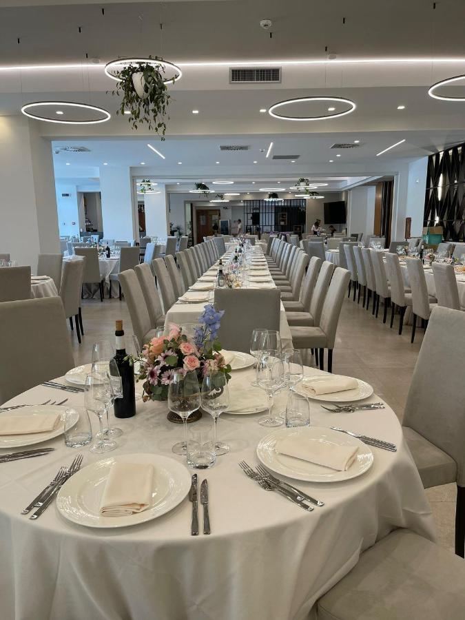 Hotel Ristorante Tre Lanterne & Spa Acquasanta Terme Buitenkant foto